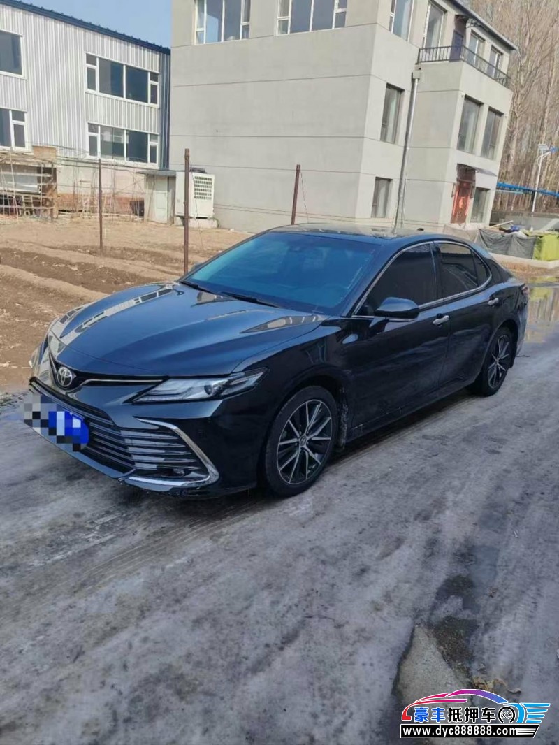 22年丰田凯美瑞轿车抵押车出售