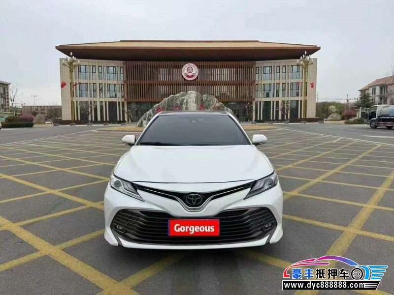 21年丰田凯美瑞轿车抵押车出售