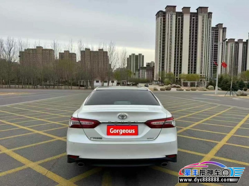 21年丰田凯美瑞轿车抵押车出售