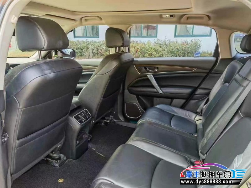 19年本田冠道轿车抵押车出售