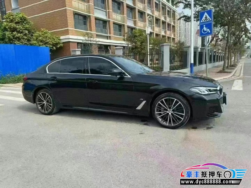22年宝马5系轿车抵押车出售