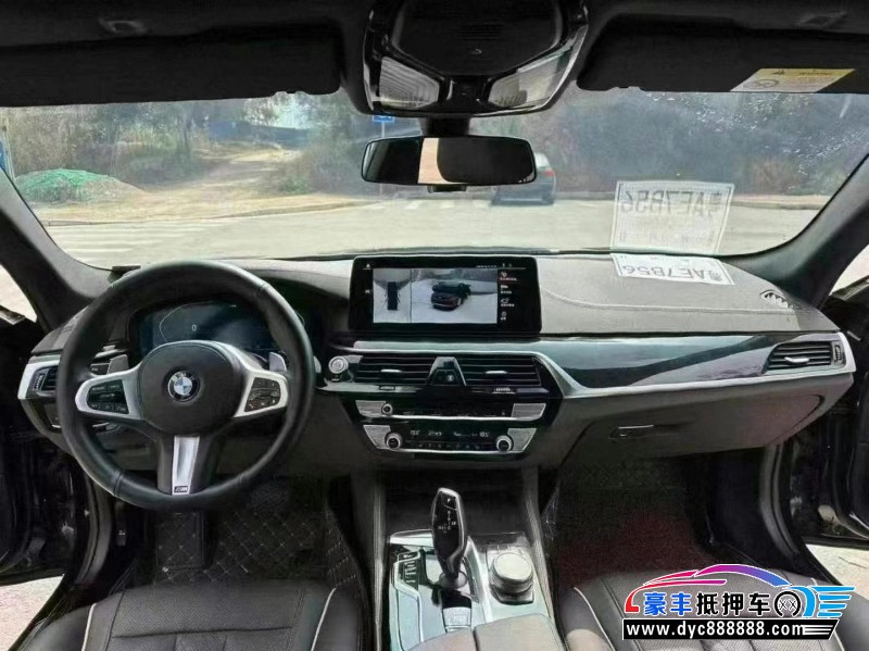 22年宝马5系轿车抵押车出售