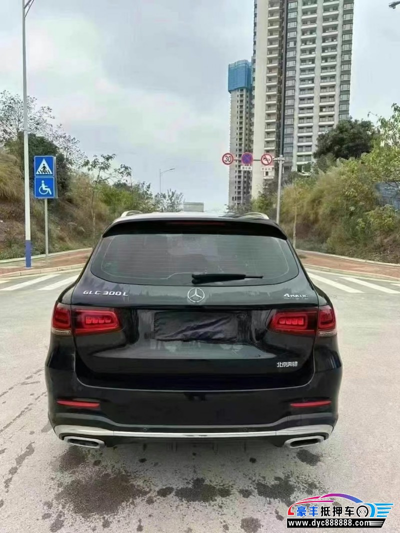 21年奔驰GLC轿车抵押车出售
