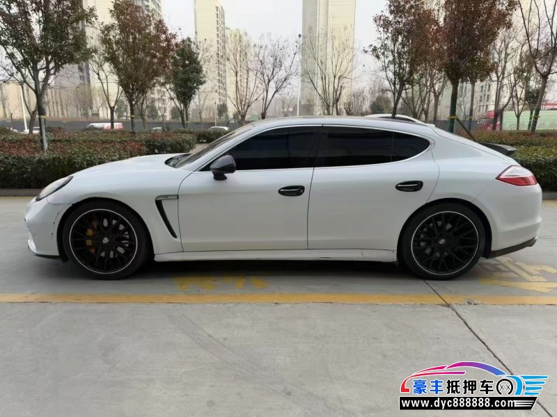 10年保时捷帕纳梅拉轿车抵押车出售