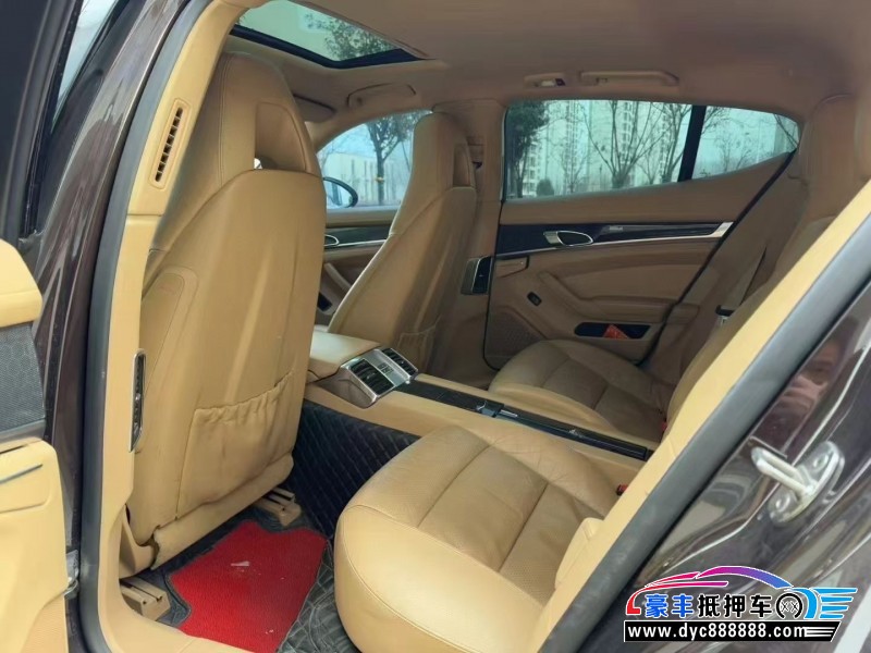 10年保时捷帕纳梅拉轿车抵押车出售