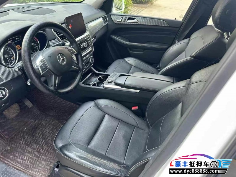 15年奔驰ML轿车抵押车出售