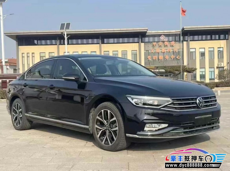 21年大众迈腾轿车抵押车出售