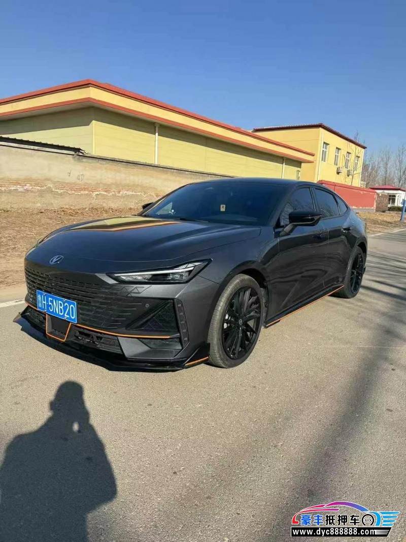 24年长安长安UNI轿车抵押车出售