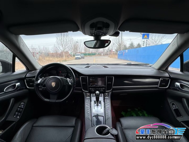 13年保时捷帕纳梅拉轿车抵押车出售