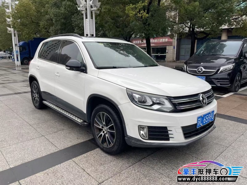 17年大众途观轿车抵押车出售