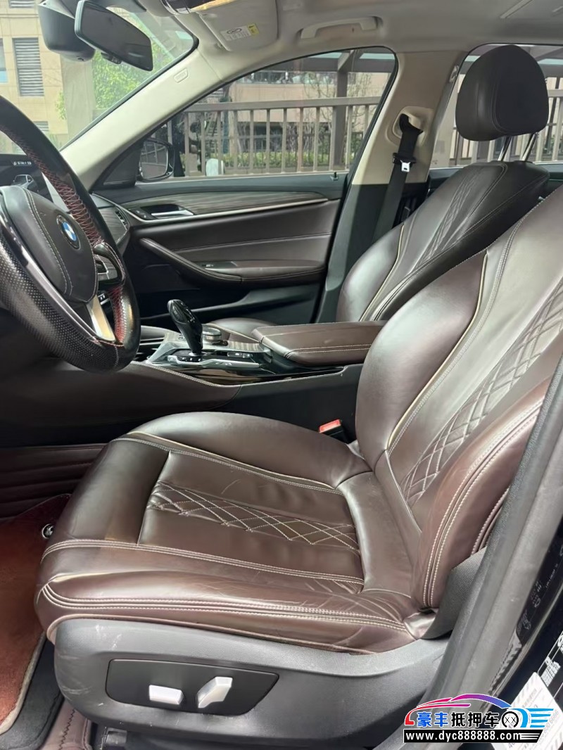 18年宝马5系轿车抵押车出售