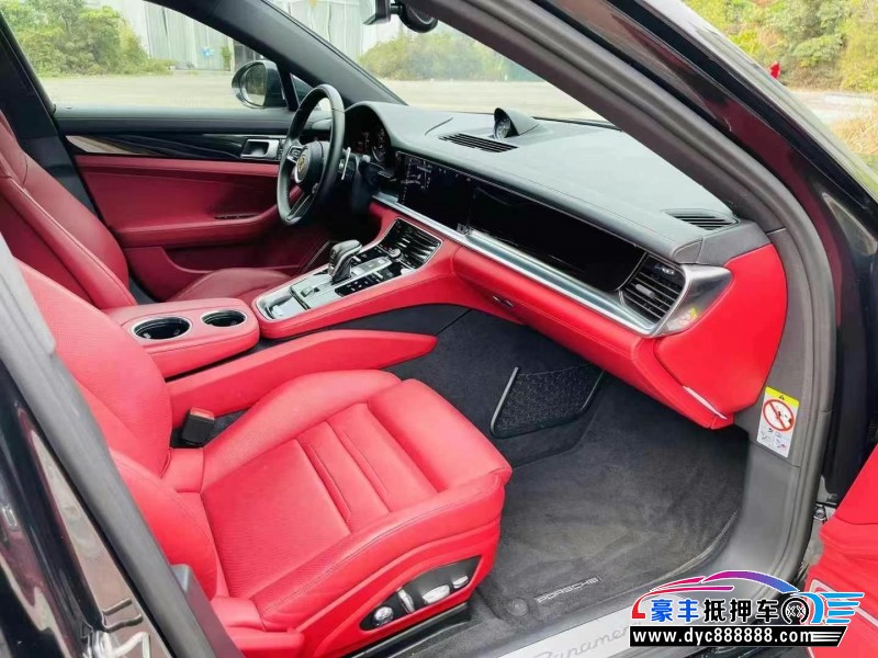 21年保时捷帕纳梅拉轿车抵押车出售