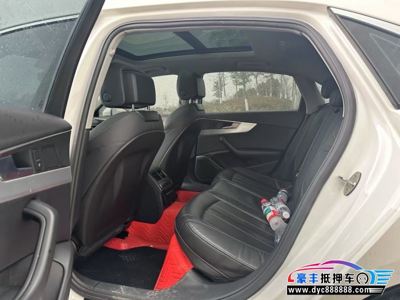 21年奥迪A4L轿车抵押车出售
