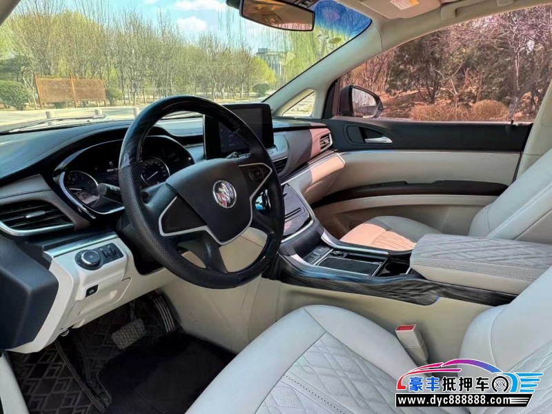 21年别克GL8轿车抵押车出售