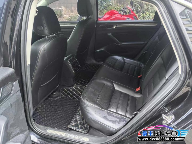 18年大众帕萨特轿车抵押车出售
