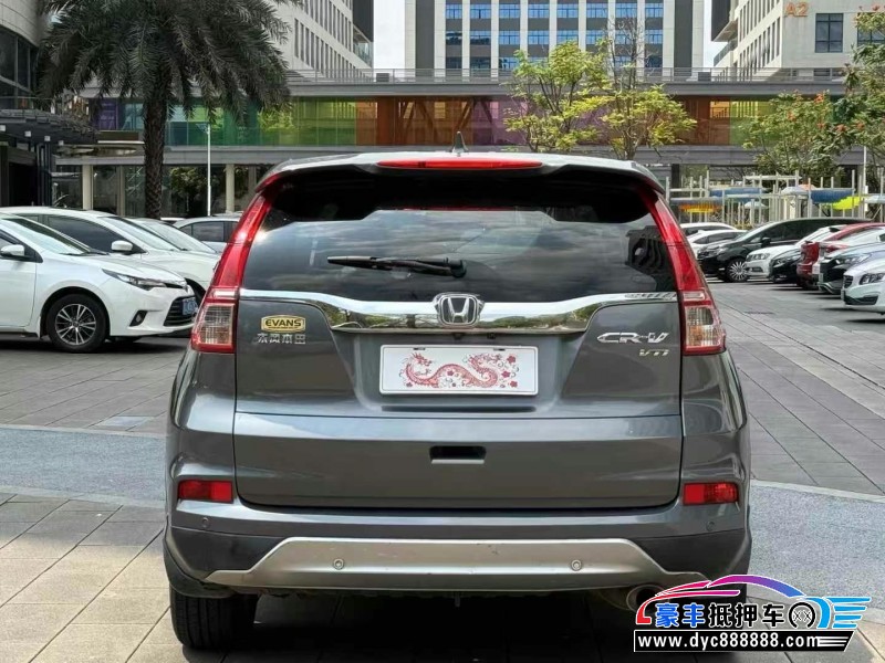 16年本田CR-V轿车抵押车出售