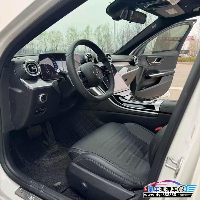22年奔驰C轿车抵押车出售