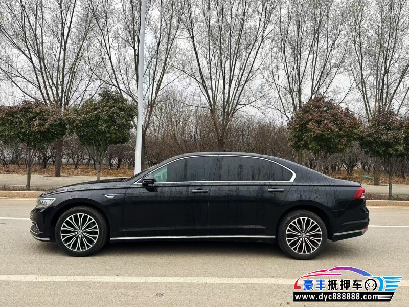 20年大众辉昂轿车抵押车出售