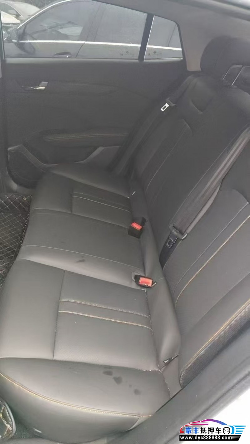 24年东风风神奕炫轿车抵押车出售