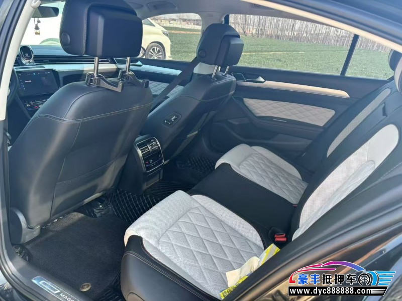 24年大众迈腾轿车抵押车出售