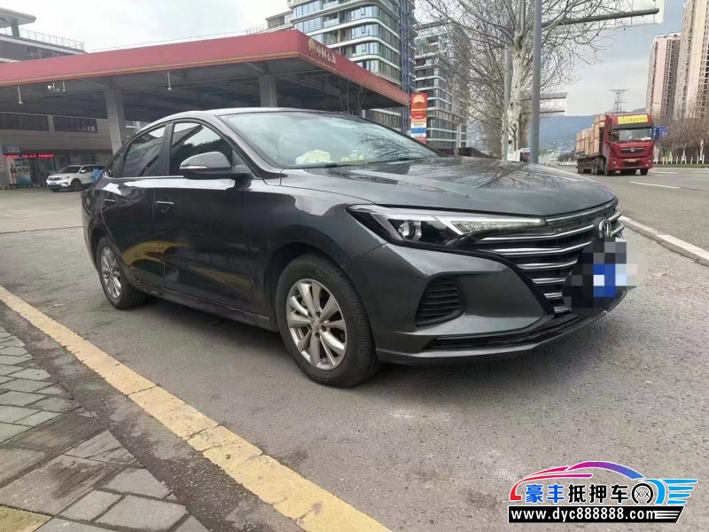 23年长安逸动轿车抵押车出售