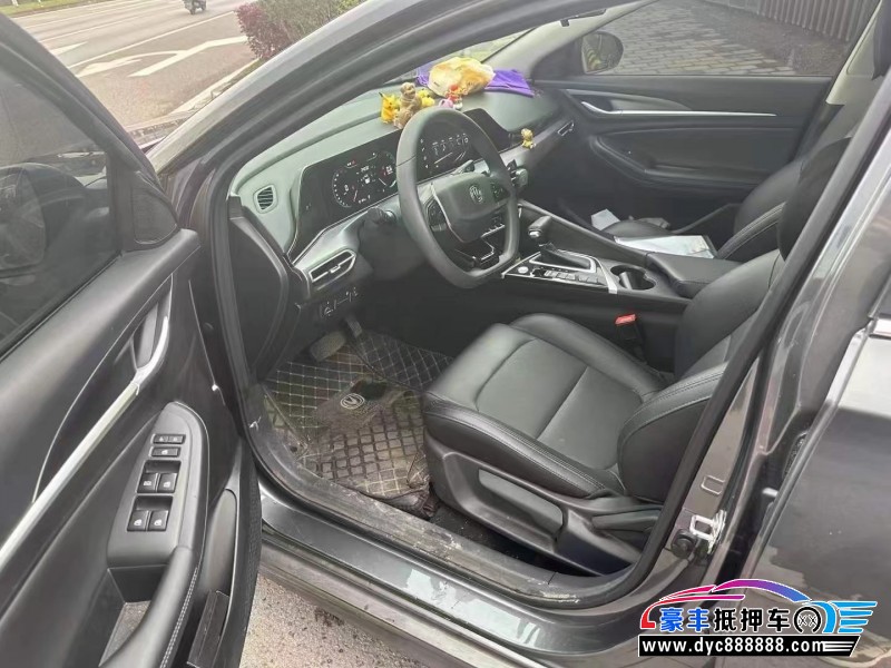 23年长安逸动轿车抵押车出售