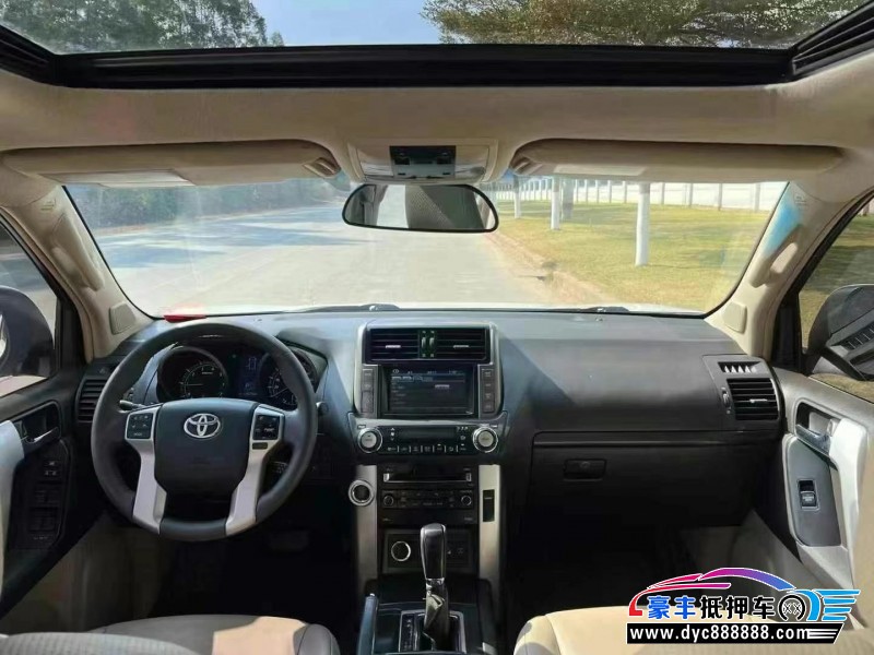 12年丰田普拉多（霸道）轿车抵押车出售