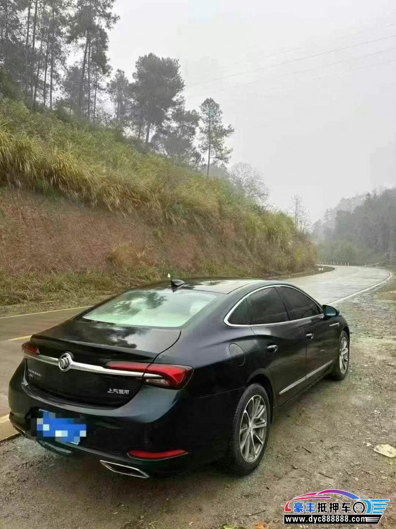 20年别克君越轿车抵押车出售