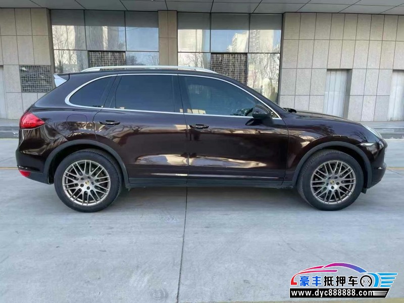 14年保时捷卡宴SUV抵押车出售