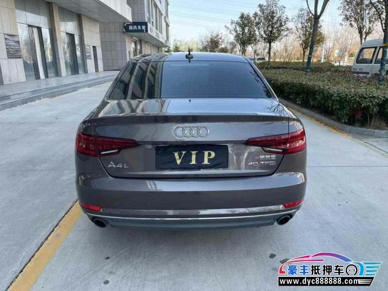 18年奥迪A4L轿车抵押车出售