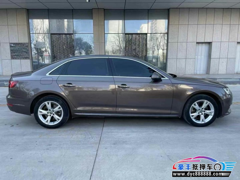 18年奥迪A4L轿车抵押车出售