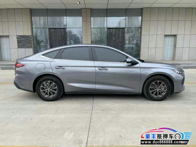 24年比亚迪秦轿车抵押车出售