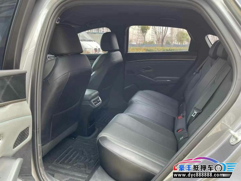 24年比亚迪秦轿车抵押车出售