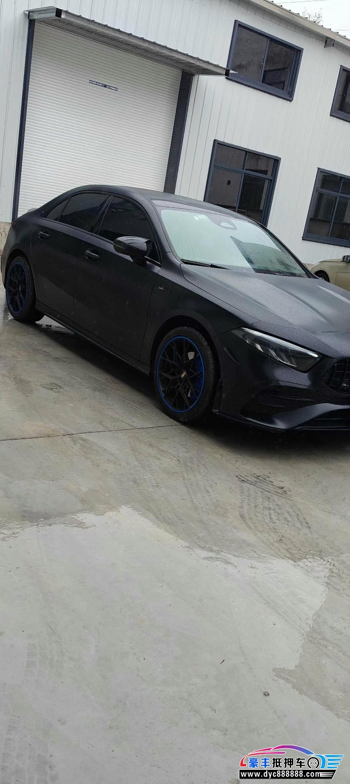 24年奔驰A轿车抵押车出售