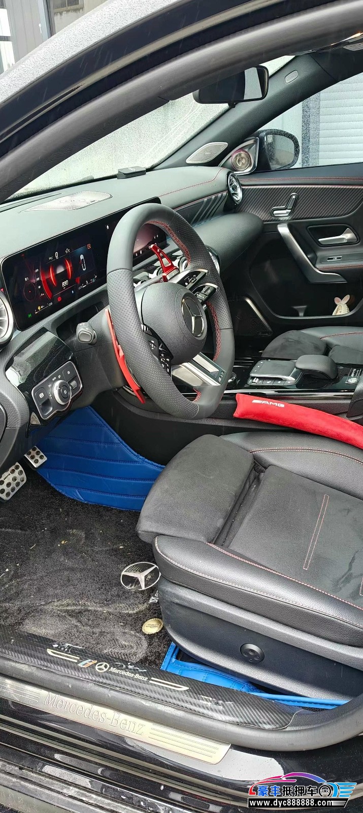 24年奔驰A轿车抵押车出售