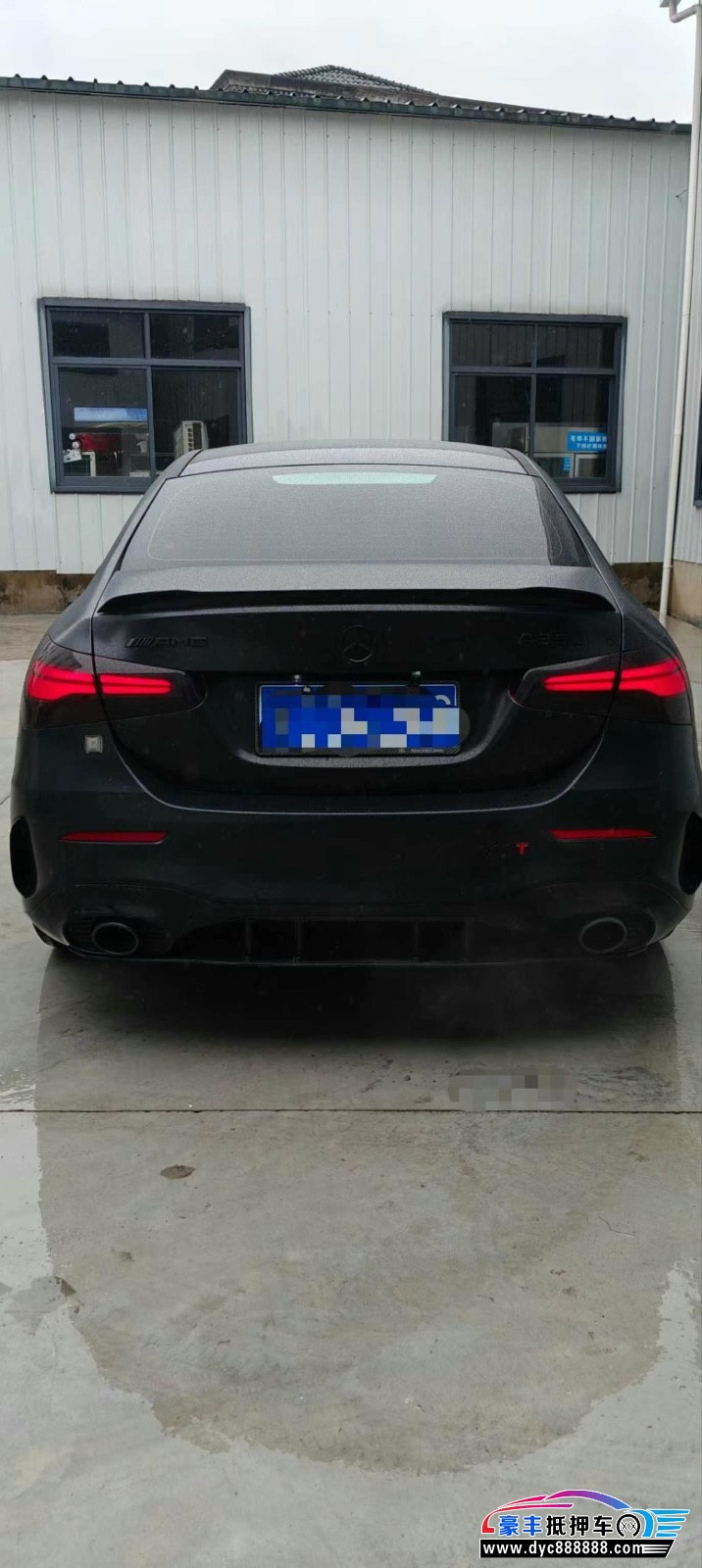 24年奔驰A轿车抵押车出售