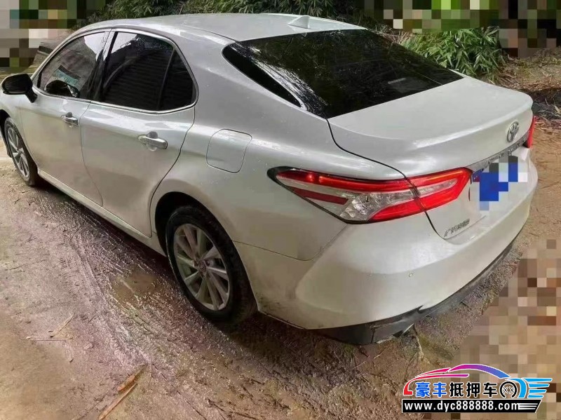 21年丰田凯美瑞轿车抵押车出售