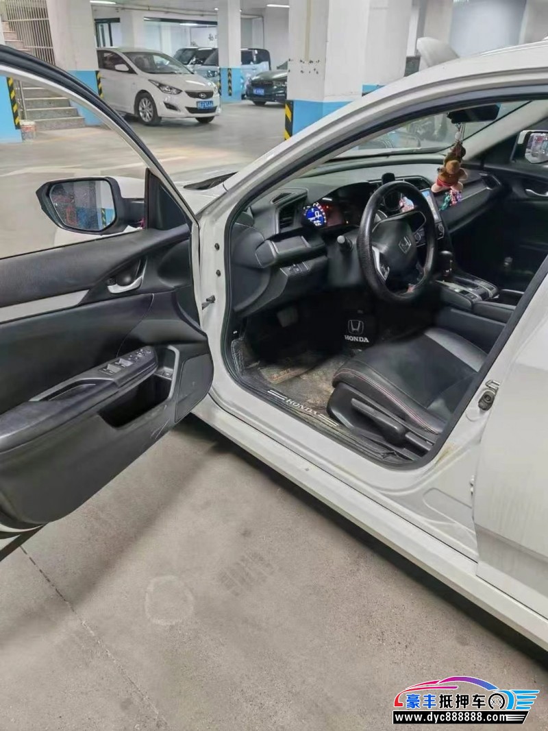 19年本田思域轿车抵押车出售