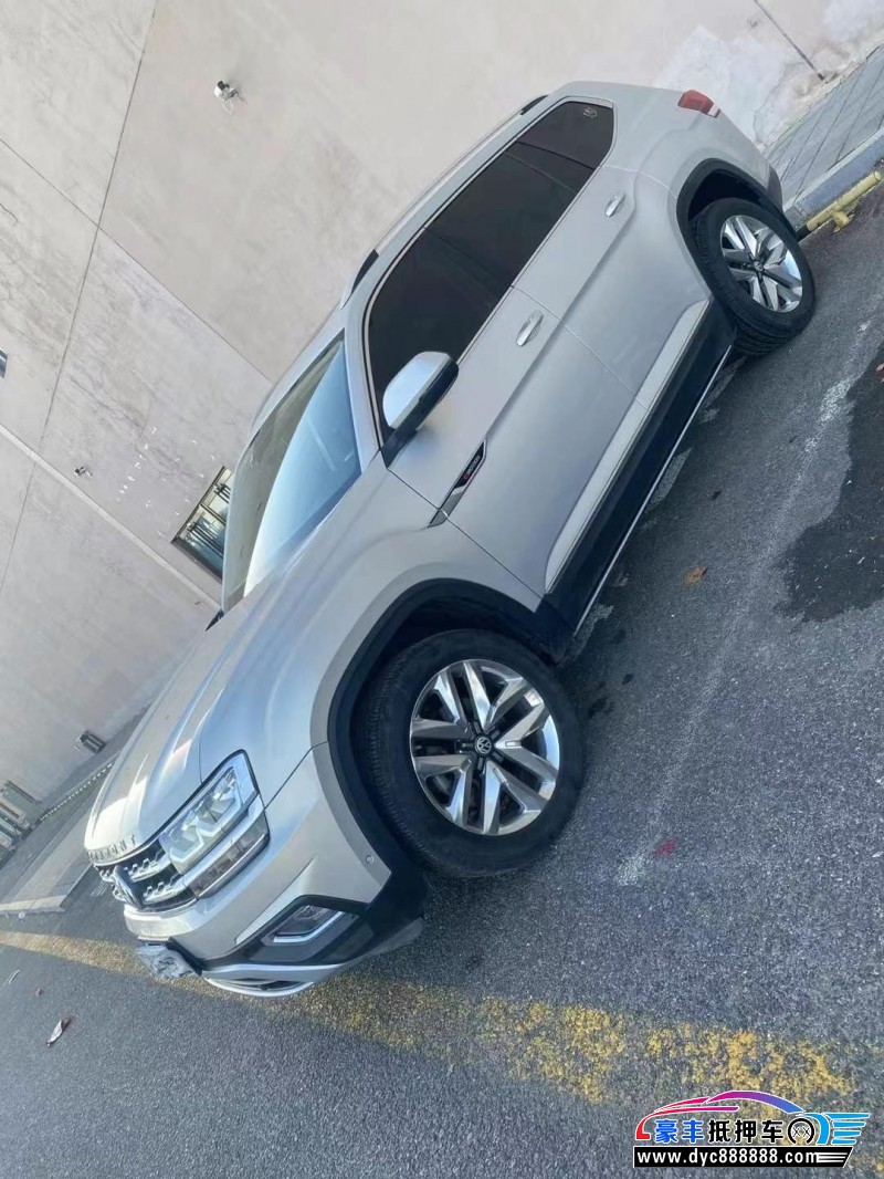 17年大众途昂轿车抵押车出售