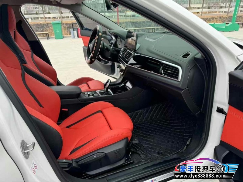 22年宝马1系轿车抵押车出售