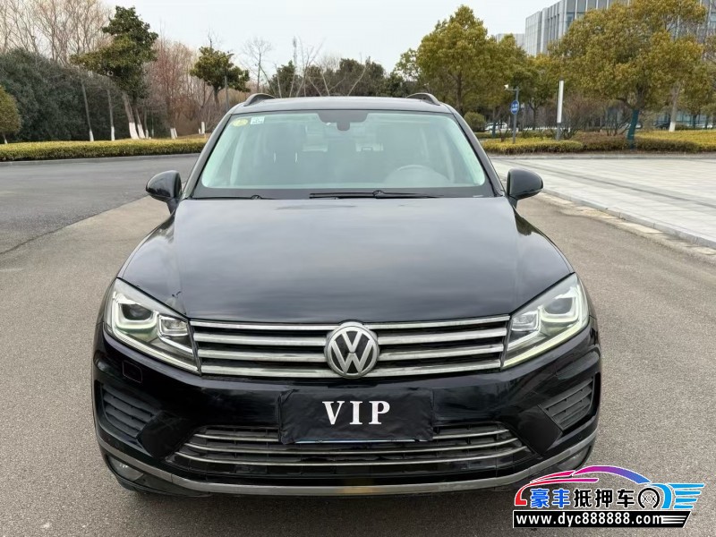 16年大众途锐轿车抵押车出售