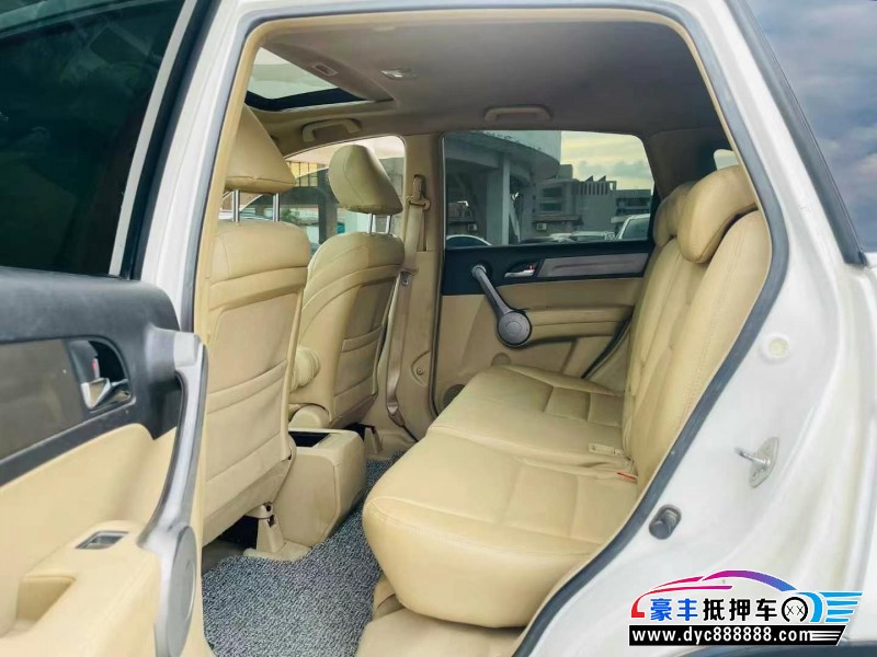 09年本田CR-V轿车抵押车出售