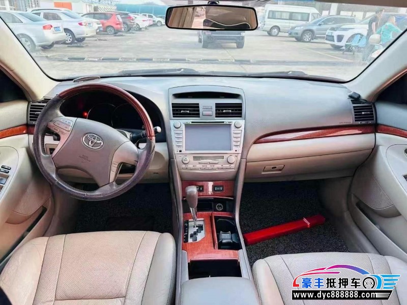 13年丰田凯美瑞轿车抵押车出售