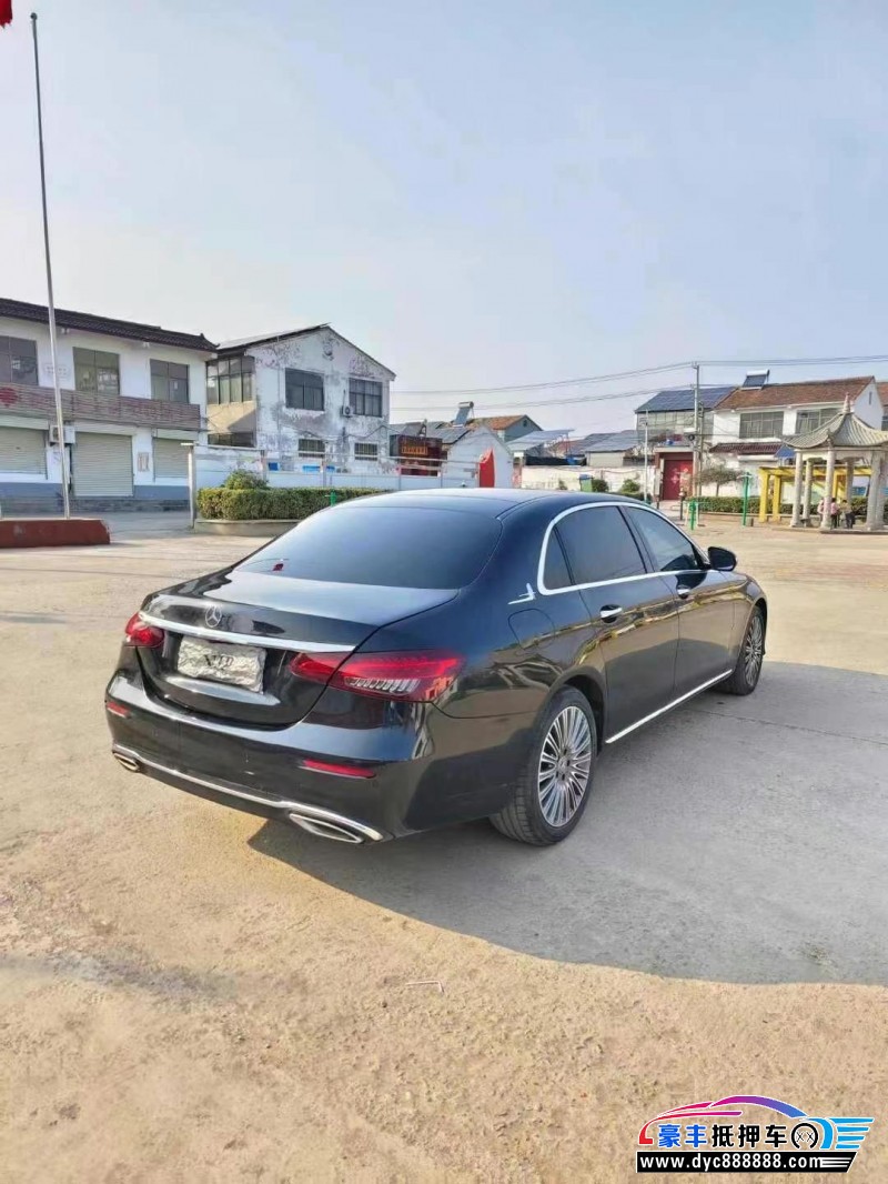 20年奔驰E轿车抵押车出售