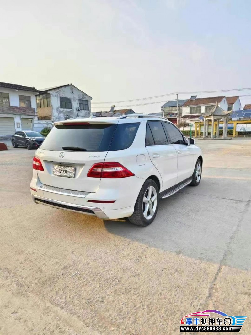 15年奔驰ML轿车抵押车出售