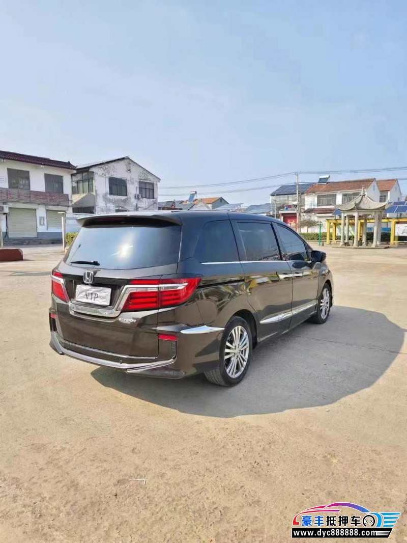 16年本田艾力绅轿车抵押车出售