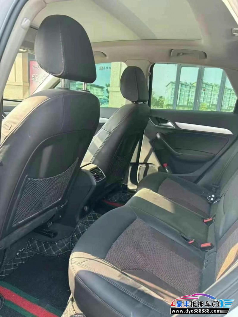 17年奥迪Q3轿车抵押车出售