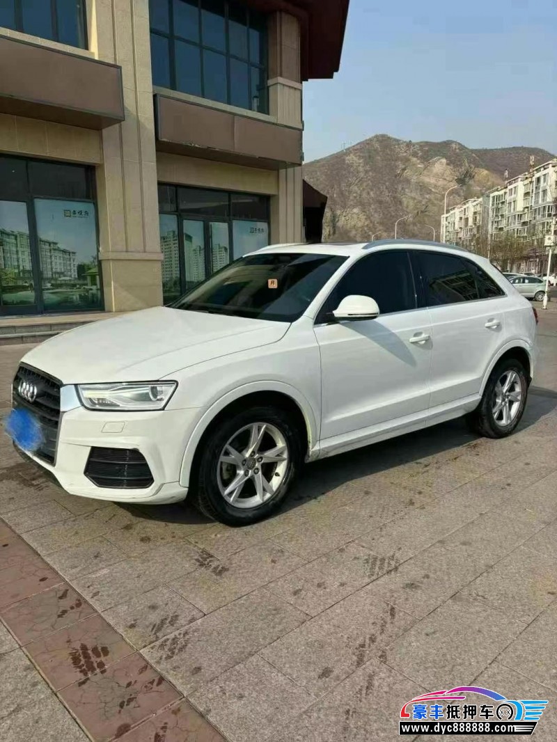 17年奥迪Q3轿车抵押车出售
