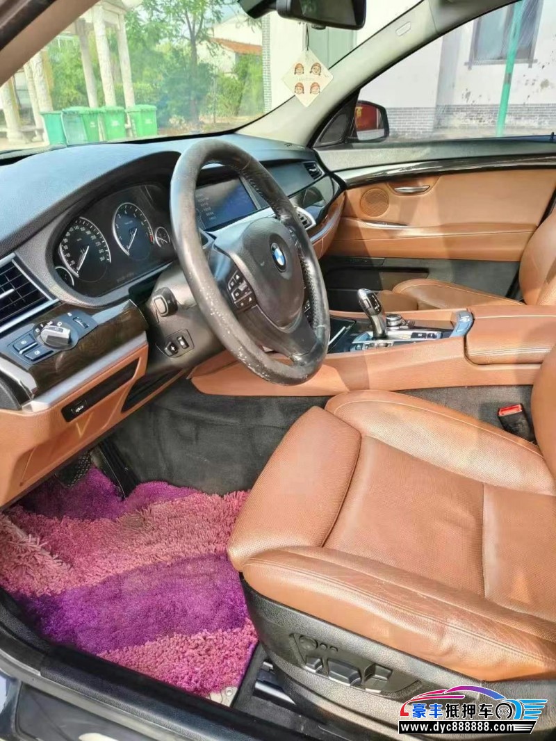 11年宝马5系GT轿车抵押车出售