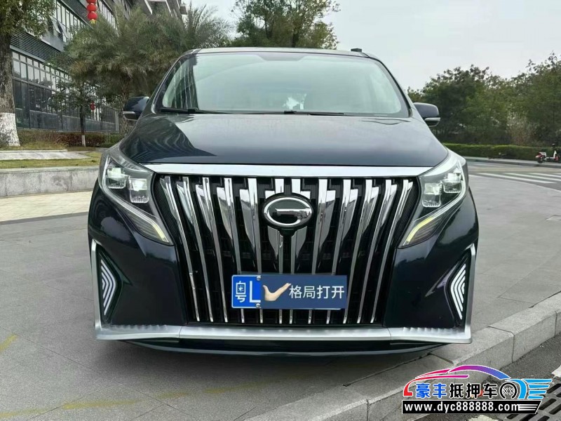 18年传祺M8轿车抵押车出售